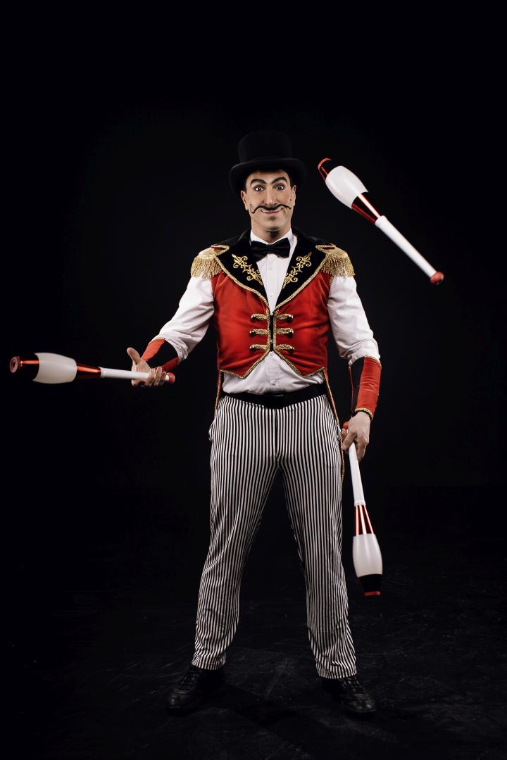 Szepesi Bálint, zsonglőr